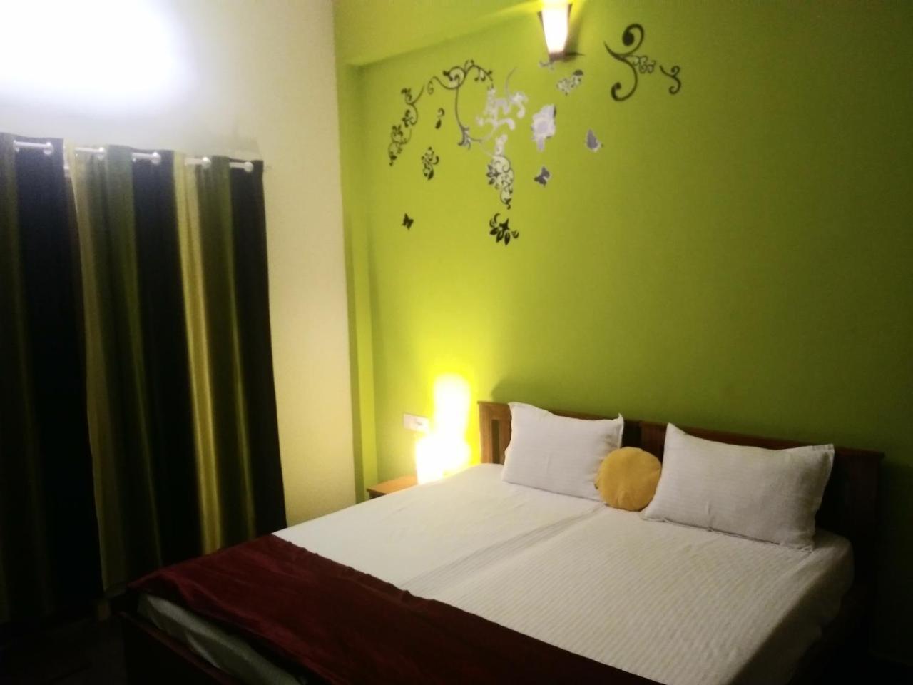 Royale Achaya Bed & Breakfast Chennai Exterior photo